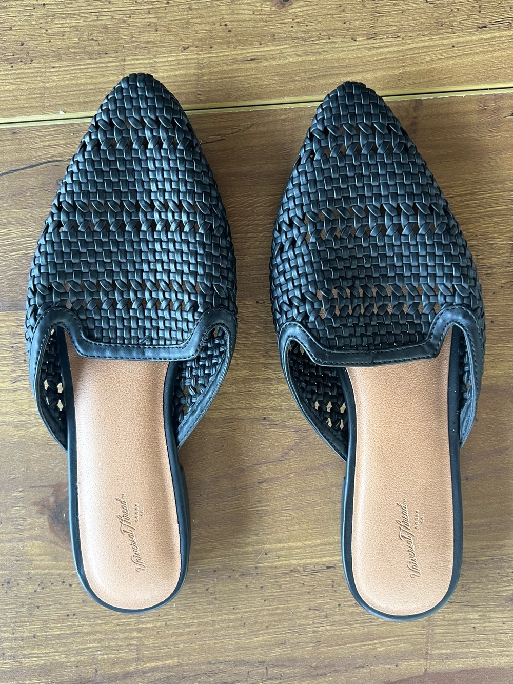 Universal Thread Slide Mules Sandals